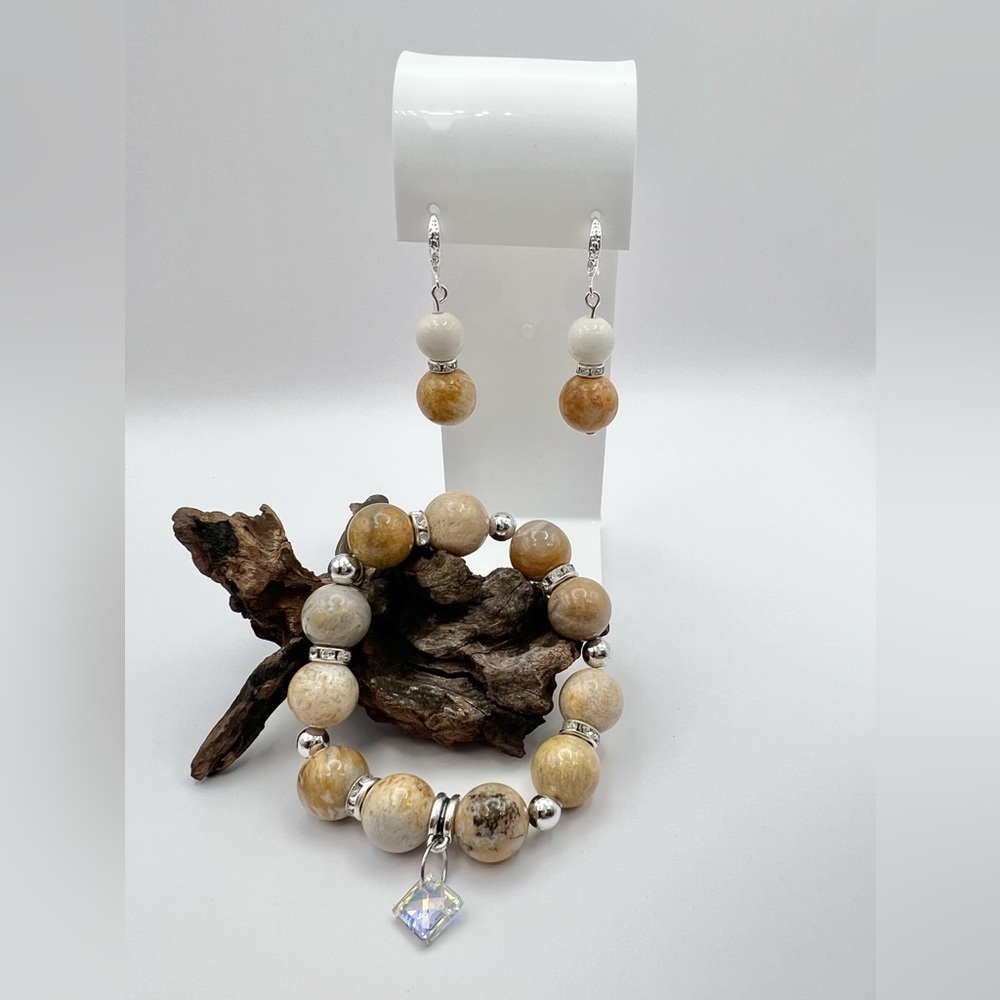 CORAL CHRYSANTHEMUM GEMSTONE SET